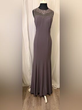 Camille La Vie Beaded Illusion Back Formal Trumpet Evening Gown Size 6